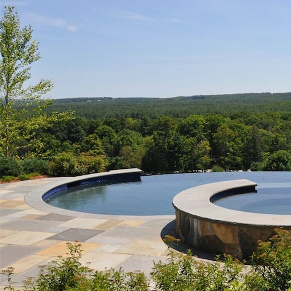 round infinity pool and spa by SSG Pools