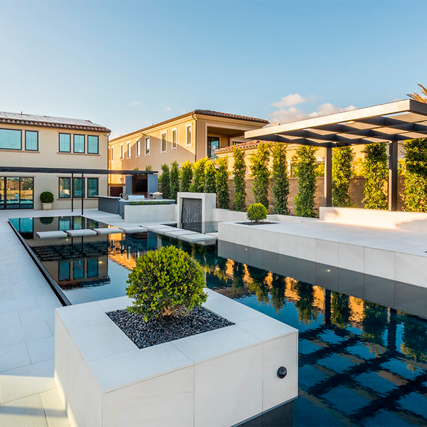 luxury pool and spa by Richard Lusk