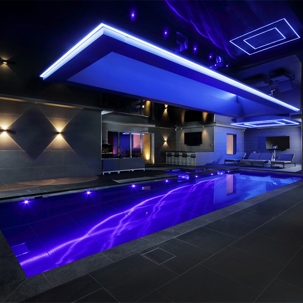 stainless steel pool and spa by Whitewaters