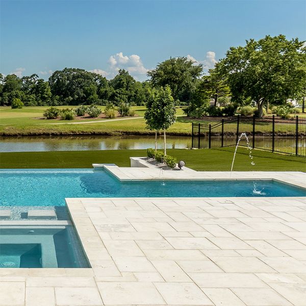 custom modern infinity pool with spa, by Makaira Landscape Pools