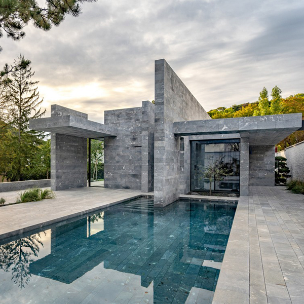 a unique pool in a project by Smartvoll