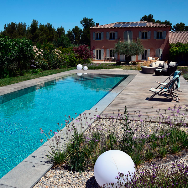 mirror pool by Atelier Naudier