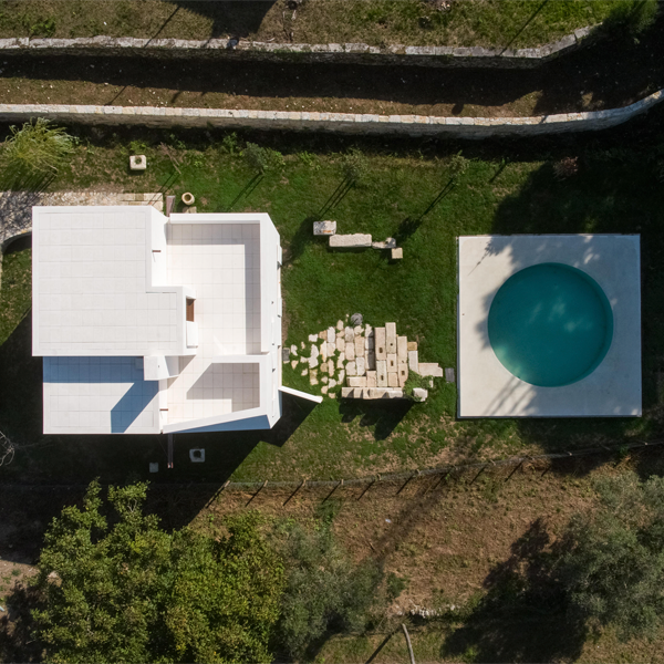 round overflow pool drone view