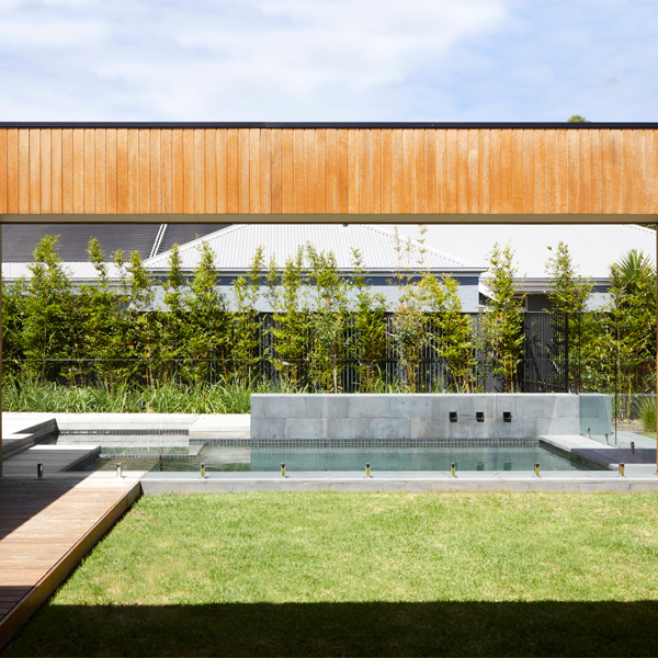 private pool and spa by king´s gardens and pools
