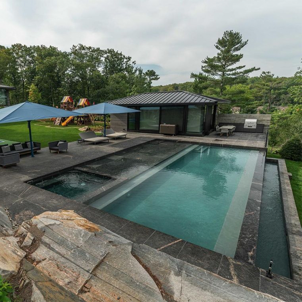 infinity pool and spa by Muskoka Pool Co
