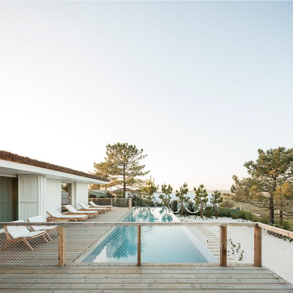 infinity pool in a project by Pereira Miguel Arquitectos