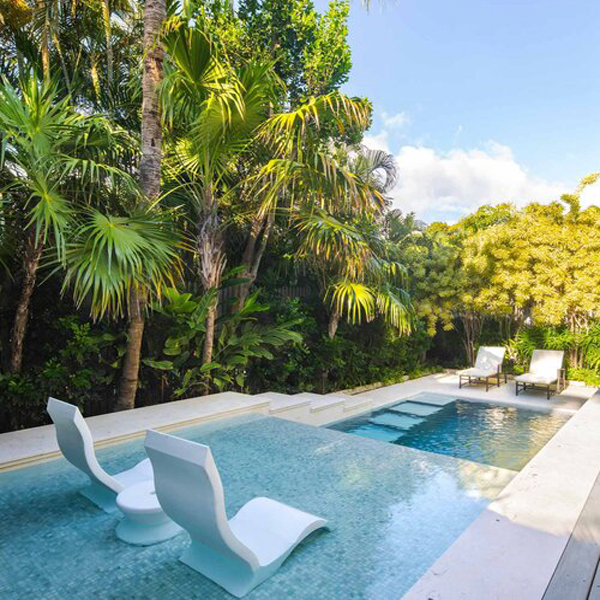 private pool in two heights