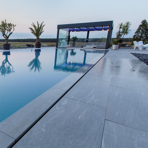 huge mirror pool