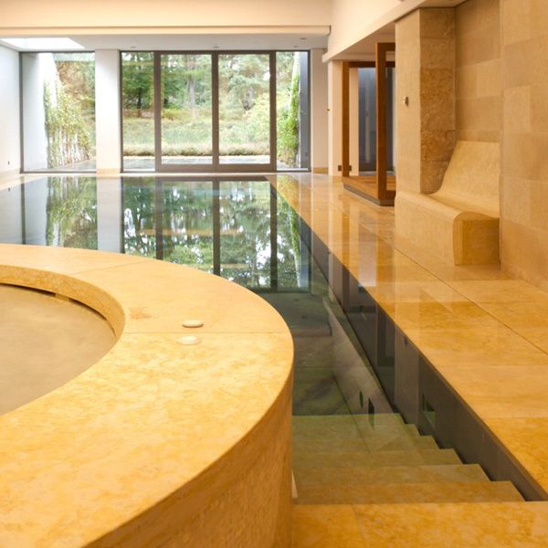 a unique movable floor by Inducon in a indoor pool