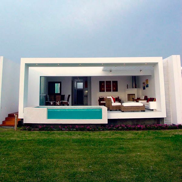 suspended transparent mini pool in a project by Metropolis Peru