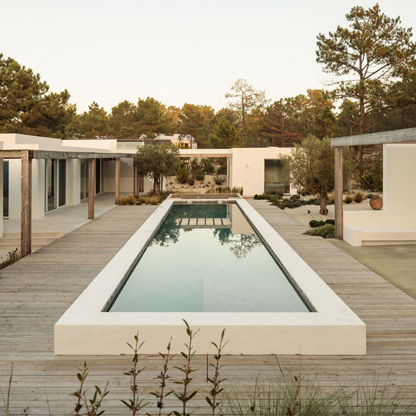 white above ground pool