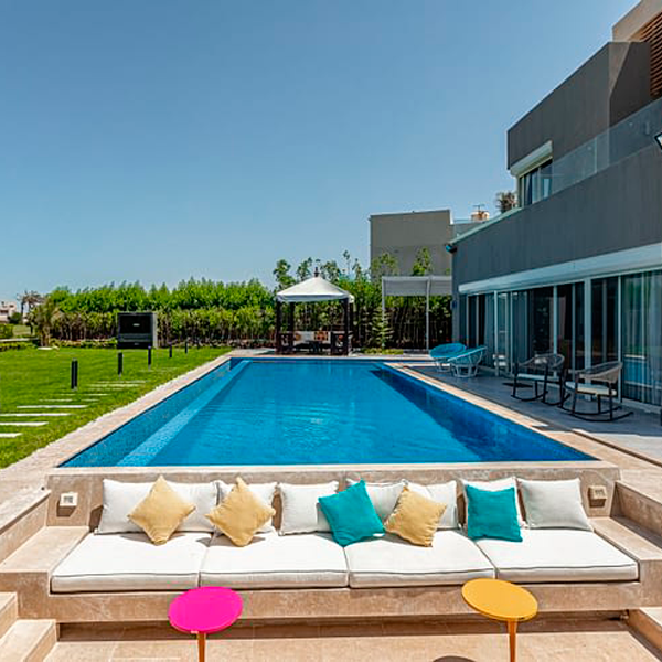 private pool by Oficegypt