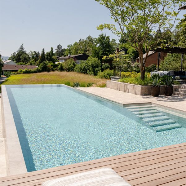 custom infinity pool by Vivell Schwimmbadtechnik