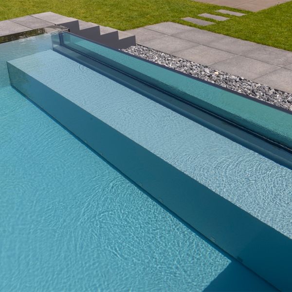 pool overflow with transparent wall, by Weidner Pools