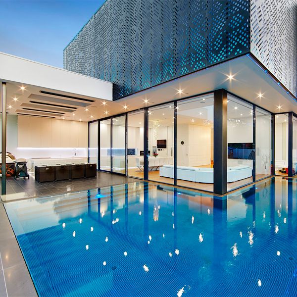 overflow mirror pool by Image Creation Pools