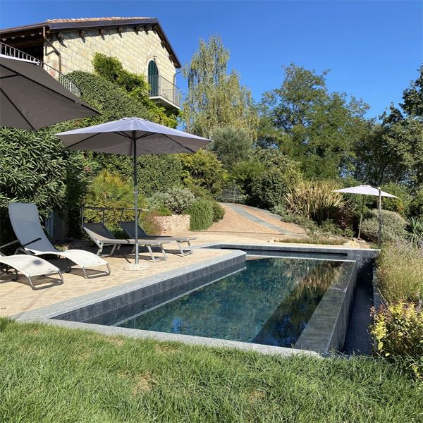 private overflow pool by Italpool