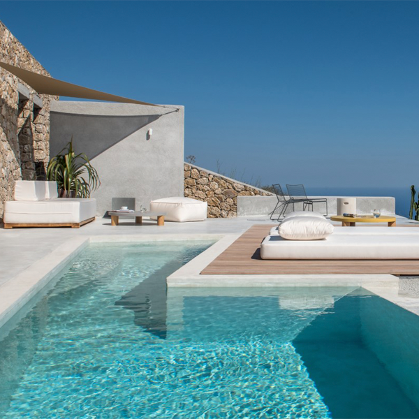 infinity mini pool in a project by Kapsimalis Architects