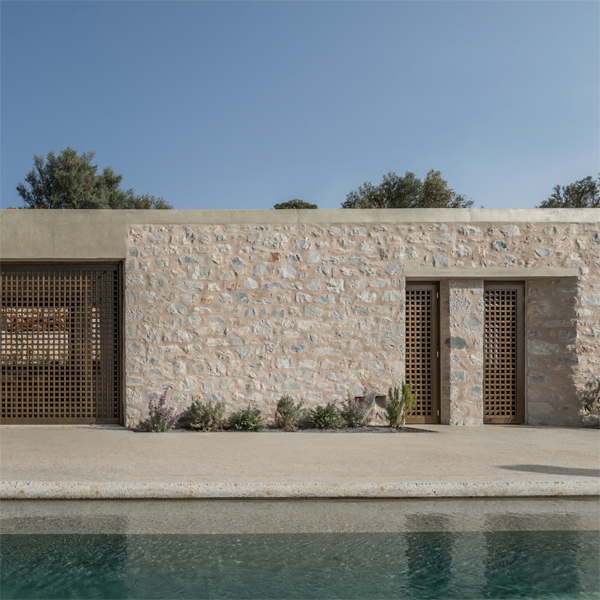 classic design private pool by Desypri Misiaris