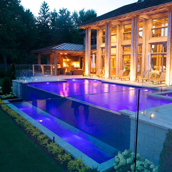infinity pool and spa by Paramount Pools