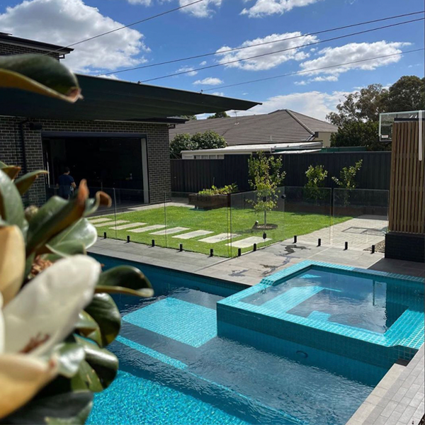 pool, spa and garden by Lee Gray Landscape Design