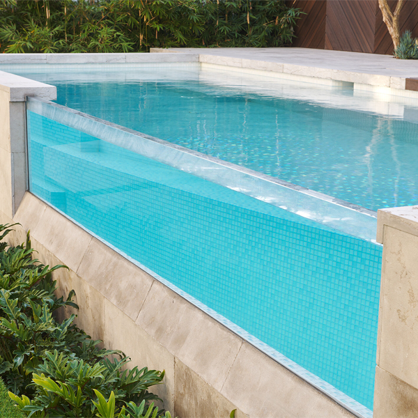 pool window in a lap pool by De Vries Designs
