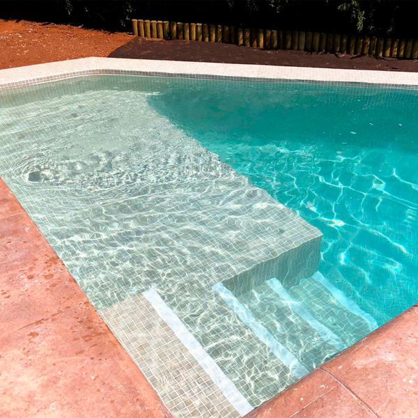 steps inside the swimming pool