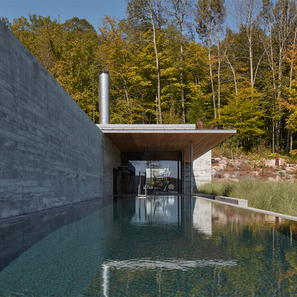 overflow pool and spa by MacKay-Lyons Sweetapple Architects