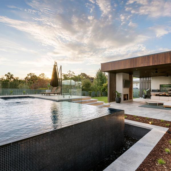 infinity pool with spa by simon rosa landscaping