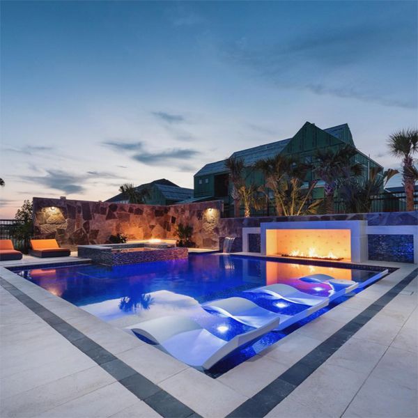 piscine spa at night, by Radelli Designs