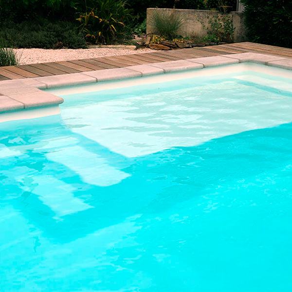 prefab pool by Alliance Piscines