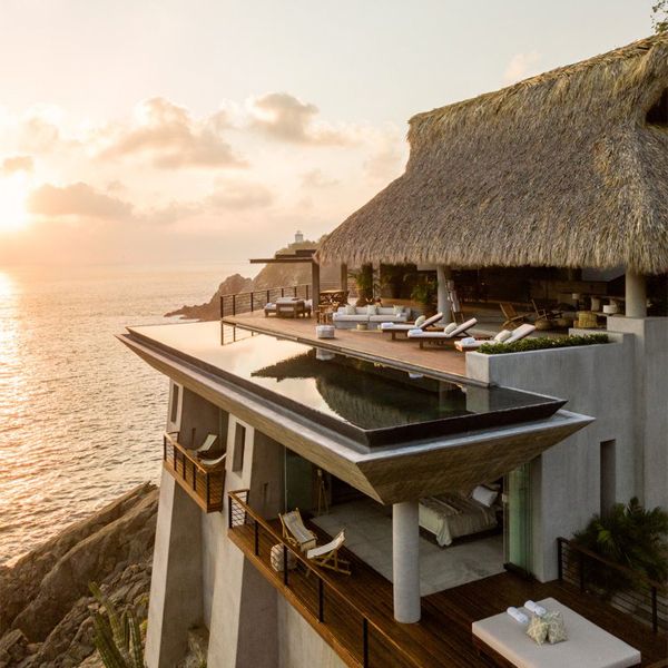 suspended infinity pool at sunset, in a project by Zozaya Arquitectos