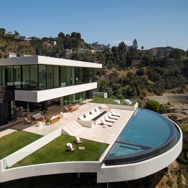 suspended round pool by McClean Design