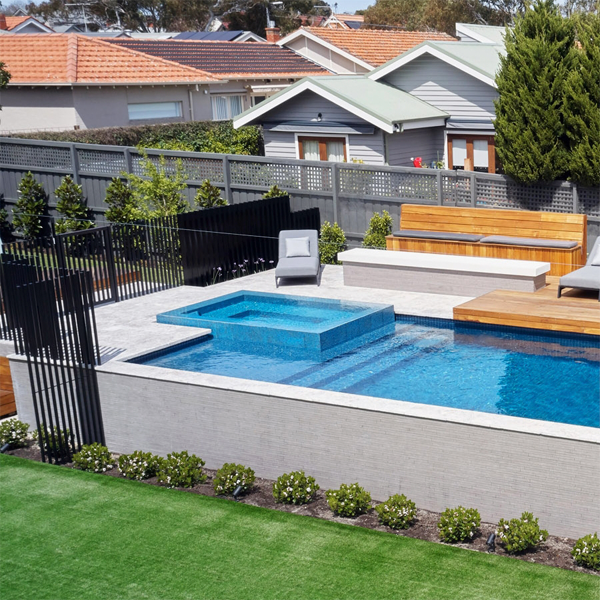 pool and spa by Kiama Pools
