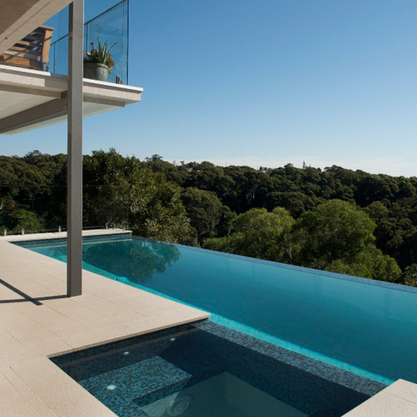 lap infinity pool and spa by Vision Pools