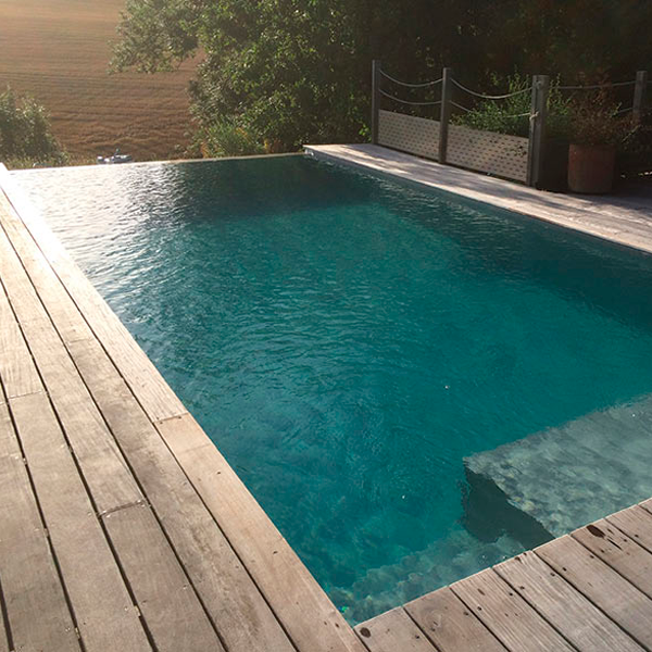 wood overflow pool by ozeobois
