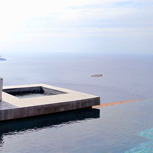 spa in an infinity pool