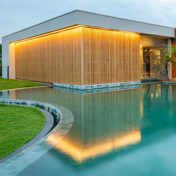 custom overflow swimming pool