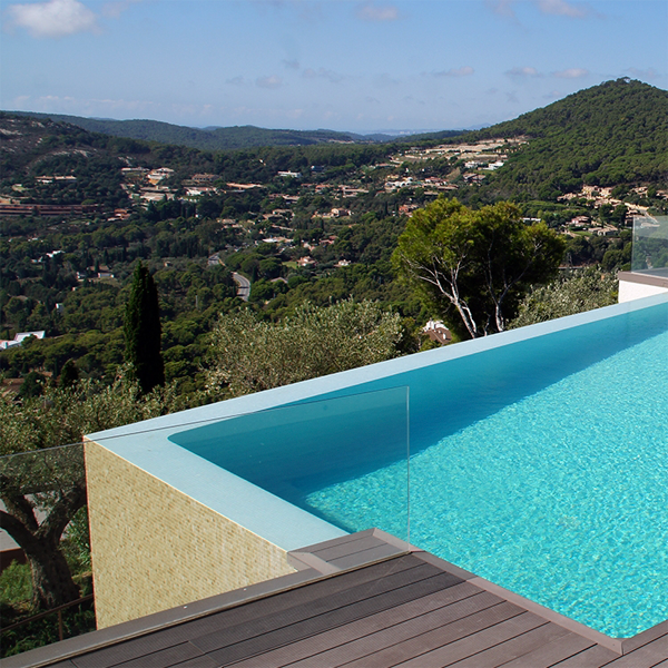 infinity pool par Neda Pool