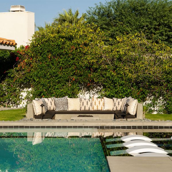 swimming pool, relax area and garden in a project by Michelle Boudreau Design