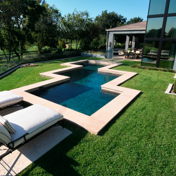 geometric pool by Pulliam Pools