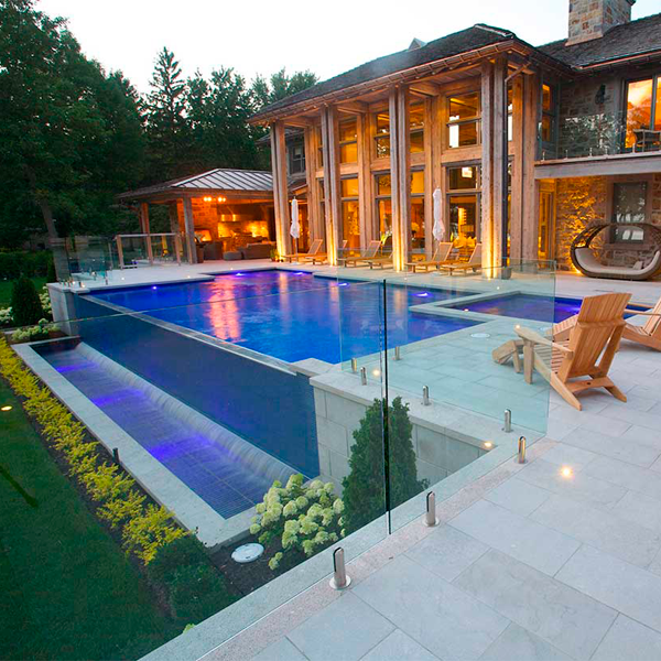 infinity pool and spa by Paramount Pools