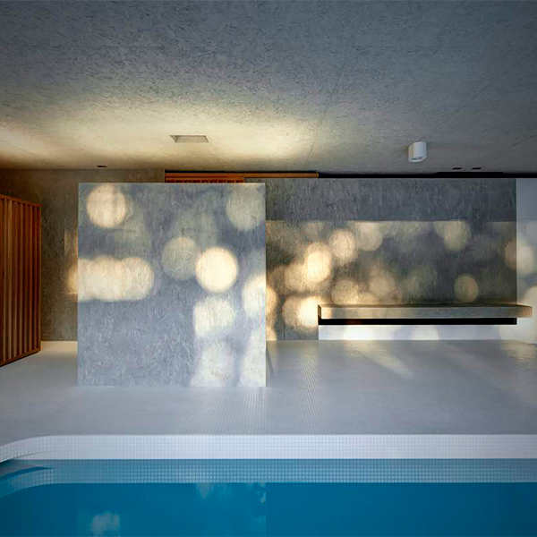 piscina interior del roccolo
