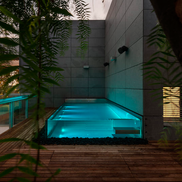 mini inox pool with transparent wall by Sparta Spa