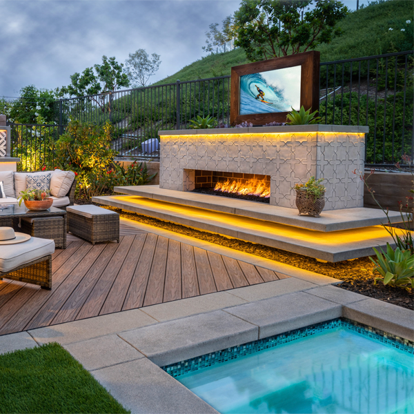 zona relax junto a piscina exterior en chalet