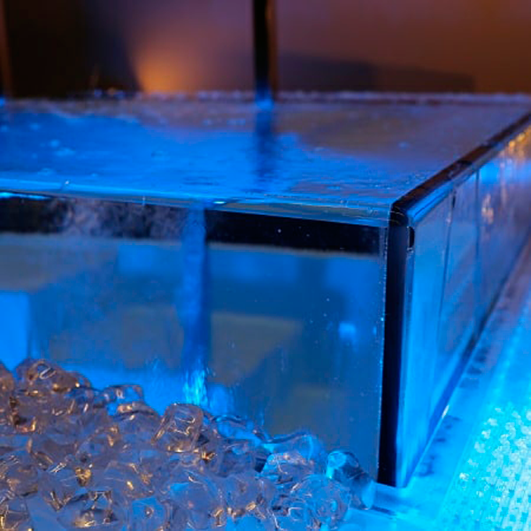 minipiscina transparente para relax