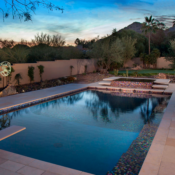 piscina y spa de Build Red Rock
