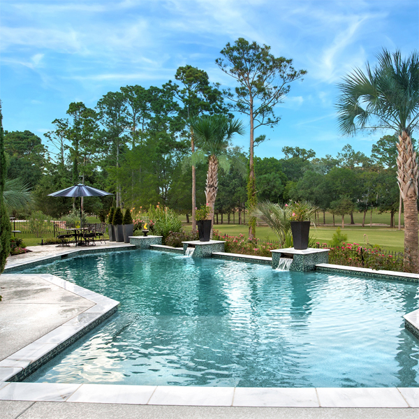 piscina geométrica a medida, por Morehead Pools