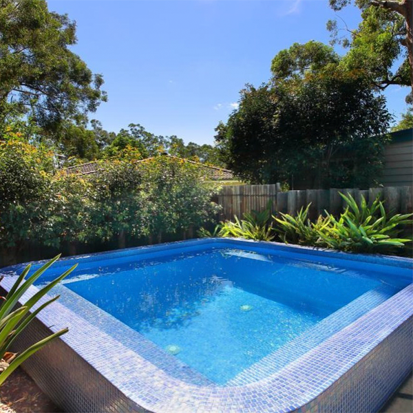 mini piscina en proyecto de The Other Side Landscapes