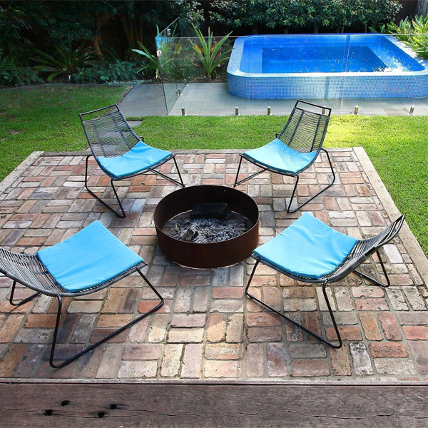 mini piscina en proyecto de The Other Side Landscapes
