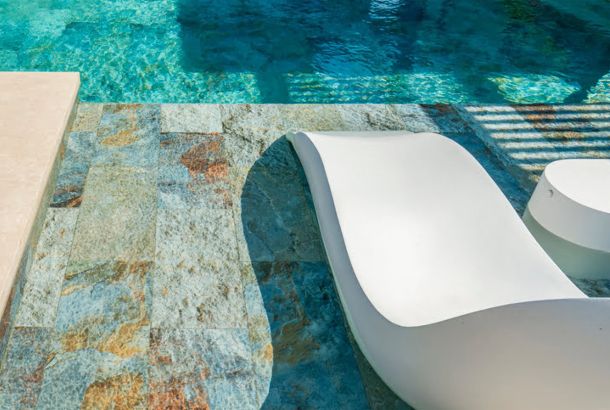 Gres porcelánico en piscinas